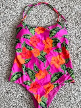 NWT Beach Riot Stevie One Piece Swimsuit